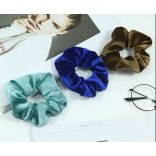 Bársonyos tapintású hajkímélő hajgumi