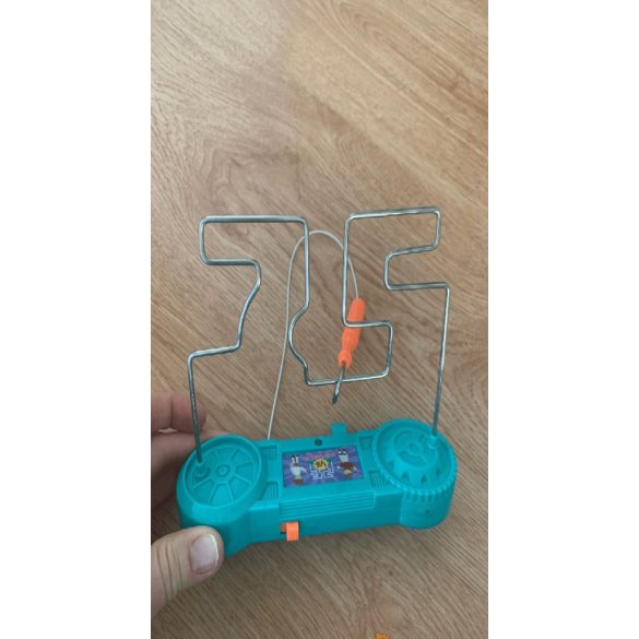 Vonalvezető labirintus játék