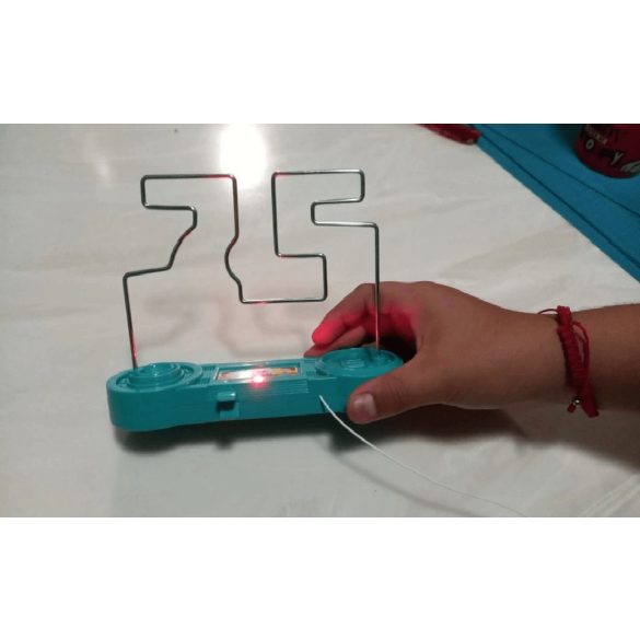 Vonalvezető labirintus játék