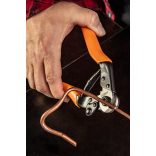 NEO TOOLS DRÓTVÁGÓ FOGÓ 200MM 25 év garanciával 01-512