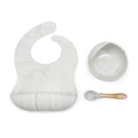 Szilikon étkészlet babáknak, állítható előke és vákuumtalpas tányér kanálkával