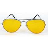 Szemüveg éjszakai vezetéshez