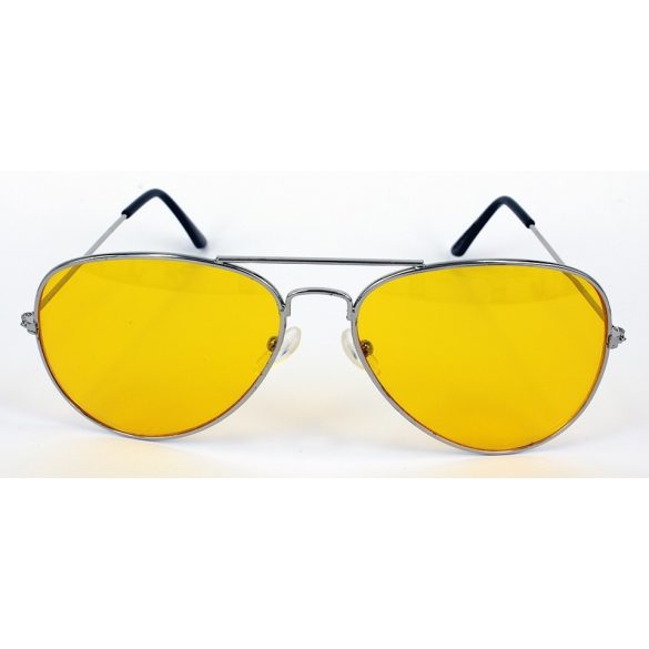 Szemüveg éjszakai vezetéshez