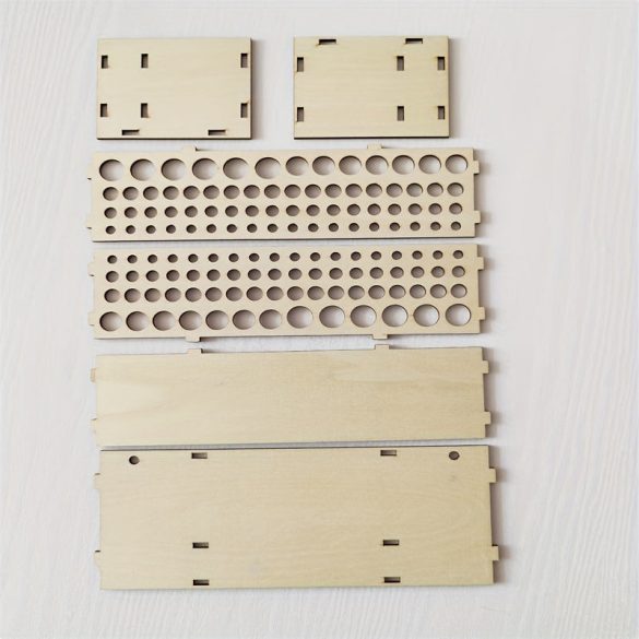 Klasszikus fa festékecset tartó állvány