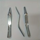 Fém szerkezetű szerszám fugázáshoz, tisztításhoz, préseléshez