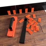 22 darabos fa padló beépítő szerszámkészlet fogantyúval, kopogó blokkal, rugós horoggal, 20 tömítéssel, univerzális padló beépítő készlet