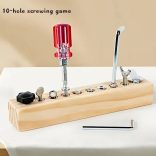 Kisgyermekek csavarhúzó és csavar edzési foglalkoztató játék 10 lyukú csavarozó játék